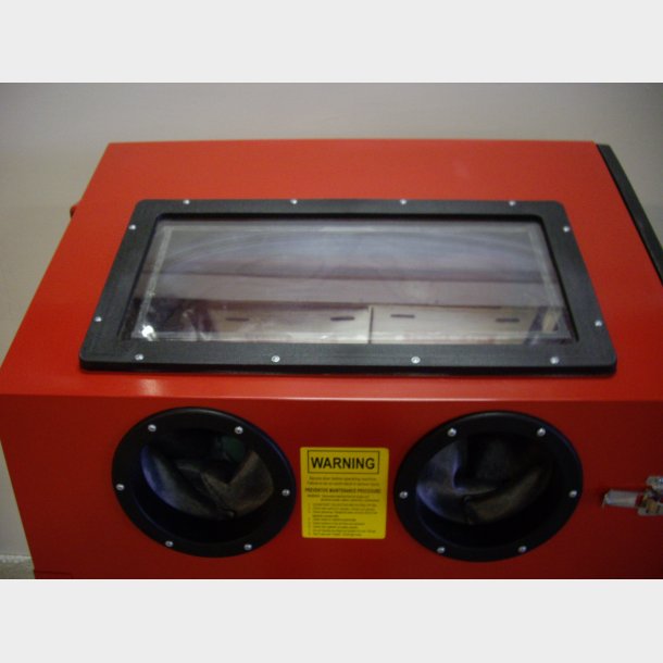 Sandbl�sekabinet 220L