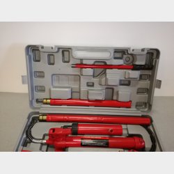 Opretterst hydraulisk