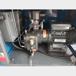 Scrollkompressor 2,2Kw, 360l/m, 10bar, 200l tank