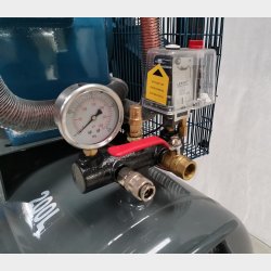 Kompressor 7,5Kw, 1000l/m, 12,5bar, 200l tank