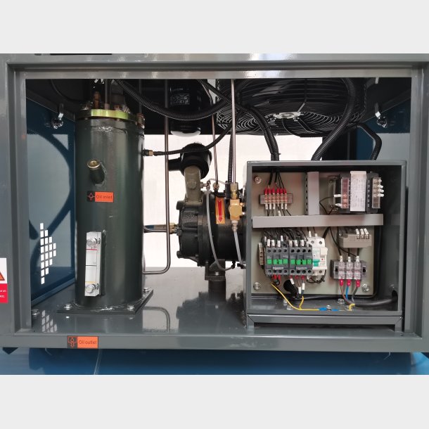 Scrollkompressor 7,5Kw, 1200l/m, 10bar, 300l tank